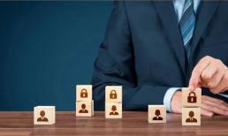 Nên nhớ đừng bao giờ chủ động nói dăm ba chủ đề trước mặt bạn bè, rất dễ trở thành kẻ thù