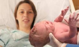 Em bé sinh ra có những đặc điểm này, tức là hấp thụ tốt chất dinh dưỡng từ trong bụng mẹ, về cơ bản rất ít khi ốm