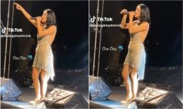 Văn Mai Hương lộ vòng bụng to bất thường khi hát trên sân khấu, dân tình ngỡ như 'đang chửa 4 tháng'