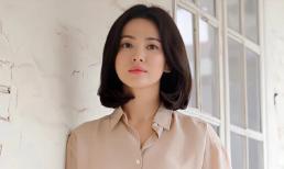 Năm nay, một kiểu tóc đã trở nên phổ biến, sửa đổi hình dạng khuôn mặt tốt hơn và giảm tuổi tác, Song Hye Kyo rất thích! 