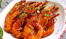 Mấu chốt của cách làm tôm kho là làm tốt các bước này, thịt mềm ngọt, siêu đơn giản