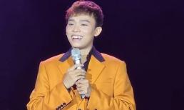 Hát ca khúc nổi tiếng đầy ấn tượng, Hồ Văn Cường khiến khán giả nức lòng