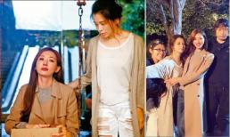 Lâm Chí Linh và Từ Nhược Tuyên đọ dáng trong cùng khung hình, đều 48 tuổi nhưng một người như thiếu nữ, một người như bà thím 