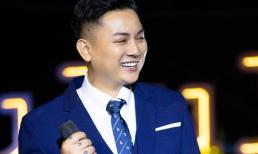 Hoài Lâm thừa nhận sử dụng công cụ chỉnh giọng hát khi livestream