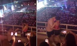 Chàng trai gây sốt khi cầu hôn bạn gái ngay trong đêm diễn đầu tiên của Blackpink tại Hà Nội