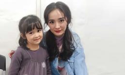 Dương Mịch giành được quyền nuôi con gái, Tiểu Gạo Nếp chuyển đến Bắc Kinh với mẹ vào tháng 9? 