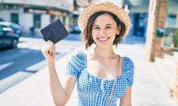 Một người phụ nữ có hạnh phúc trong hôn nhân hay không, bạn có thể biết bằng cách nhìn vào ví của cô ấy