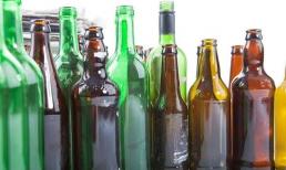 Tại sao vỏ chai bia thường có màu xanh hoặc nâu? Lý do rất thiết thực nhưng ít người biết