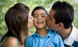 Khi bé trai 0-6 tuổi và 6-14 tuổi là giai đoạn trưởng thành, cha mẹ phải theo kịp sự thay đổi của trẻ