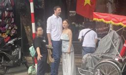 Diễn viên Lan Phương và chồng Tây bị chụp lén, nhan sắc đời thường ra sao?