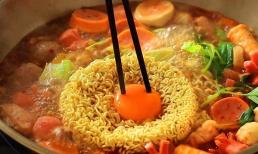 Ăn mì ăn liền thường xuyên có tốt cho sức khỏe? Bác sĩ: Muốn ăn mì tốt cho sức khỏe hãy ghi nhớ 4 điểm này