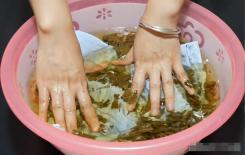 Đừng trực tiếp mặc quần áo mới mua, tôi sẽ dạy bạn một mẹo, quần áo sẽ không bị biến dạng hay phai màu, bạn có thể mặc thoải mái hơn