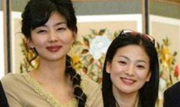 Song Hye Kyo thấp bé, như cô nhân viên khi đứng cạnh ác nữ 'Bản tình ca mùa đông' 