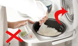 Nấu cơm xong đừng mở nắp nồi cơm điện, lý do rất thiết thực, không phải bà nội trợ nào cũng nắm rõ