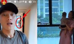 Thủ môn Bùi Tiến Dũng ngậm ngùi tạm biệt vợ con để trở lại đội bóng, mẫu Tây gây chú ý dù để mặt mộc