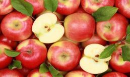 Táo cắt miếng thường dễ bị thâm và hỏng, bạn đã nắm được thời gian tối đa để ăn táo sau khi bổ, tránh gây ngộ độc