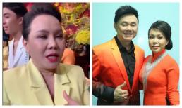 Việt Hương tiết lộ lí do đặt bàn thờ Chí Tài cạnh bàn thờ Tổ trong lễ giỗ Tổ sân khấu