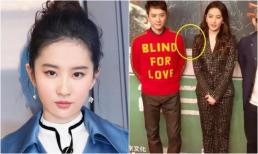 Phùng Thiệu Phong và Lưu Diệc Phi xuất hiện cùng một sự kiện, hành động của 'thần tiên tỷ tỷ' nhận mưa lời khen