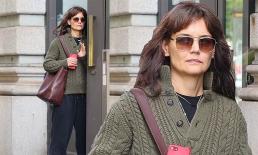 Vợ cũ của Tom Cruise - Katie Holmes khoe mái tóc mới nhưng vẫn không át đi được vẻ già nua, xuống sắc