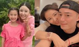 Bức ảnh chính diện của con gái Lâm Tâm Như và Hoắc Kiến Hoa được tung ra gây sốt 