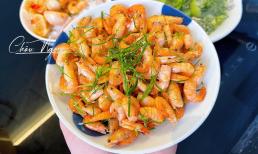 Món tôm rang sẽ giòn ngon và bóng đẹp hơn nhờ thêm loại nguyên liệu này