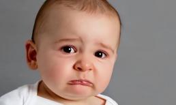 Khi trẻ khóc, cha mẹ thông minh không bao giờ nói 'đừng khóc nữa' mà thay vào đó hãy sử dụng những từ này! 