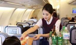 Trên máy bay, hành khách thường được cung cấp suất ăn miễn phí, tại sao không ai yêu cầu suất ăn thứ hai? Cô tiếp viên nói sự thật