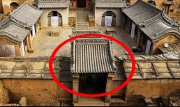 Người xưa nói: 'Mộ trước cửa, nước sau nhà', câu này không hề mê tín, trong cuộc sống có thể bạn sẽ muốn lưu ý