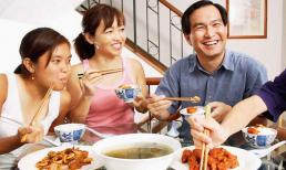 Bữa tối xác định tuổi thọ của bạn. Hãy ghi nhớ 6 tác hại của việc ăn sai bữa tối đối với cơ thể, bạn sẽ hối tiếc vì không biết sớm hơn