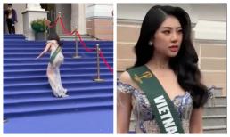 Miss Earth Vietnam vấp ngã 3 lần trên thảm đỏ, cách ứng biến ra sao mà cứu lại tất cả?