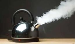 Cách đun nước đúng cách bị 95% mọi người đang thực hiện sai 
