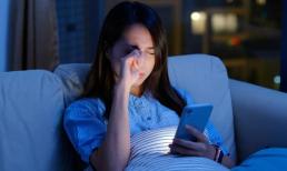 Khung giờ độc nhất trong ngày không nên dùng điện thoại, có thể làm tăng nguy cơ mắc ung thư và nhiều bệnh khác