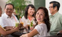 Tại sao khi đến tuổi trung niên nhiều người đúc rút lại và quyết định không tham gia họp lớp nữa