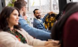 Mua quần áo giá rẻ có tiết kiệm không? Triệu phú mách bạn 3 thói quen tiết kiệm hóa 'đắt'