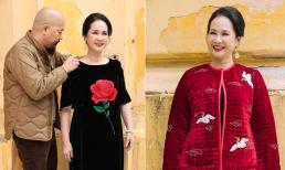 NSND Lan Hương Bông rạng rỡ đón gió lạnh Hà Nội trong những thiết kế đầm nhung của NTK Đức Hùng