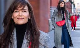 Vợ cũ của Tom Cruise - Katie Holmes thay đổi diện mạo, trở nên sang trọng hơn trên đường phố ở New York