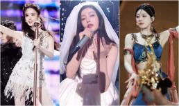 Dàn sao thi nhau đọ sắc trong đêm hội Giao thừa đài Hồ Nam: Cổ Lực Na Trát gợi cảm, Triệu Lộ Tư quyến rũ, Chi Pu xinh đẹp không kém