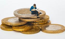 Năm mới 2024 rồi, không cần tiền hay quan hệ, bạn vẫn có thể khiến 'tiền đẻ ra tiền' với 3 khoản đầu tư này