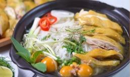 Tiết lộ quy trình chế biến đặc biệt khiến phở gà Nguyệt đông khách 'nghìn nghịt'