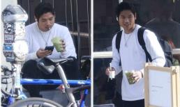 Con trai nuôi gốc Việt của Angelina Jolie được khen điển trai dù chỉ ngồi uống nước ngoài đường 