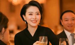 Đừng làm 6 hành vi này khi dự tiệc tối, xấu hổ lắm đấy!