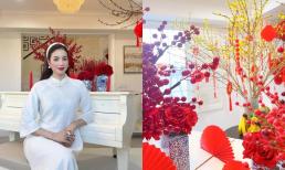 Phạm Hương trang hoàng lộng lẫy bên trong căn biệt thự xịn xò, than thở nhớ quê trước thềm năm mới