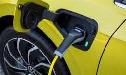 Vì sao nhiều người tiếc nuối khi mua xe hybrid? Đừng chỉ chú ý đến ưu điểm, 5 nhược điểm lớn chính là thứ bạn lưu tâm 