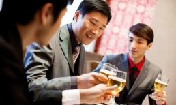 Chú tôi đã nghỉ hưu cảnh báo tôi: Khi đi chung xe với sếp đi công tác, hãy nhớ “ba trò chuyện và ba không trò chuyện”