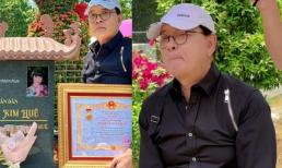 Nam nghệ sĩ 2 lần nhận danh hiệu NSND, mang bằng khen truy tặng đến mộ vợ bật khóc nức nở