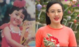Lộ loạt ảnh của BTV Hoài Anh hồi nhỏ, cô thầm cám ơn bố mẹ ở điểm này