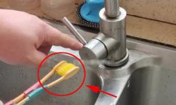 2 bàn chải đánh răng cũ buộc lại với nhau, mọi rắc rối trong gia đình bạn sẽ được giải quyết nhanh chóng và đơn giản