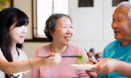 Khi về già, bạn sẽ biết con cái có hiếu thảo với mình hay không bằng cách nhìn vào 4 chi tiết này