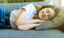 Ngủ trưa hơn 1 tiếng nguy cơ mắc bệnh này tăng gấp đôi! 