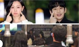 Kim Soo Hyun bị soi đỏ hết tai khi ngồi cạnh Kim Ji Won, cặp đôi 'Nữ hoàng nước mắt' thực sự có quan hệ phim giả tình thật?